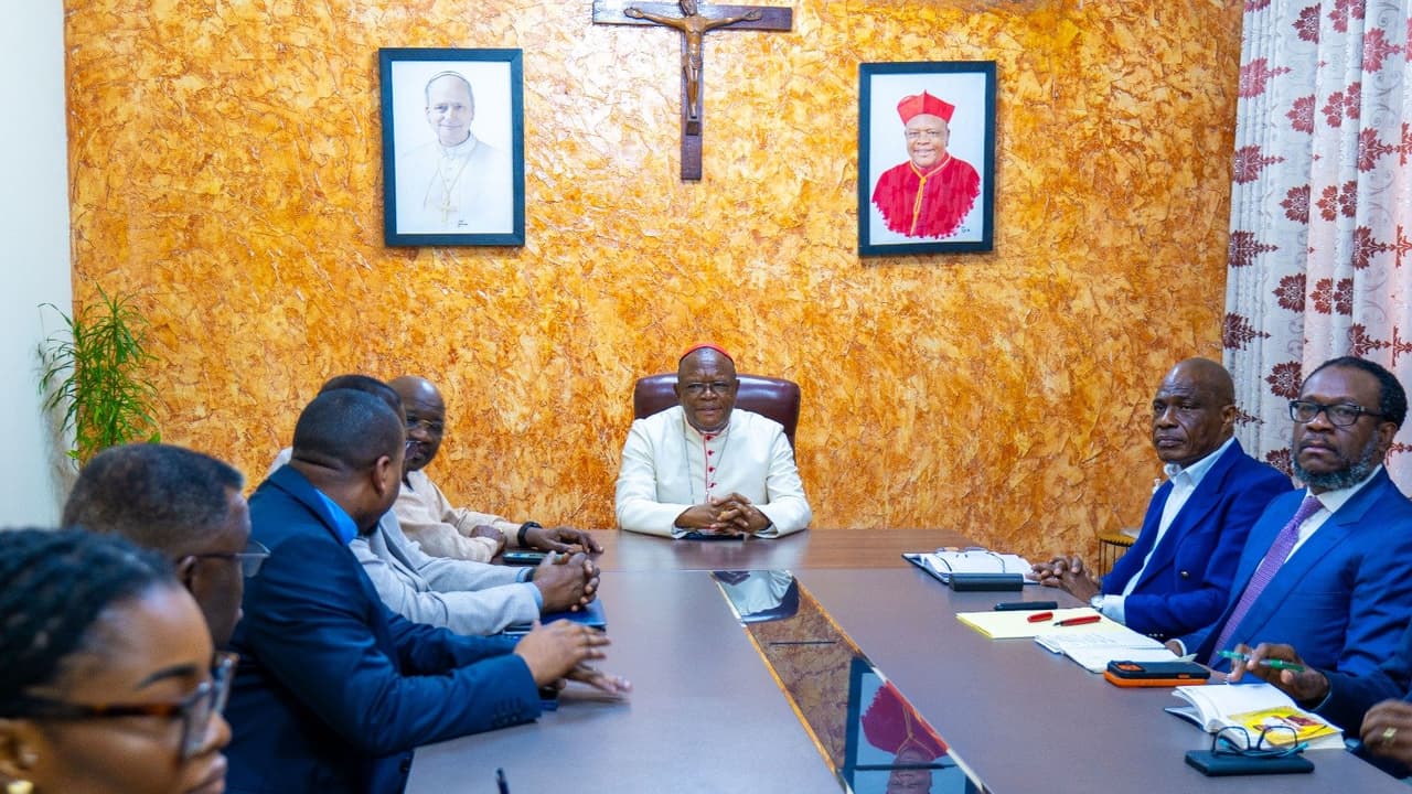 Les responsables des Églises lors de la rencontre avec l'opposition à Kinshasa
