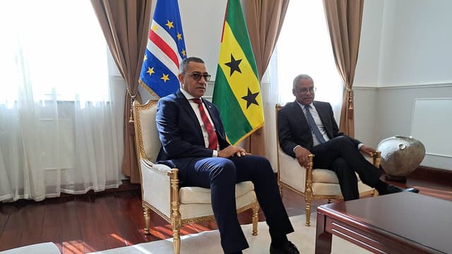 Dialogue national : attente des ordonnances et déplacement présidentiel à São Tomé