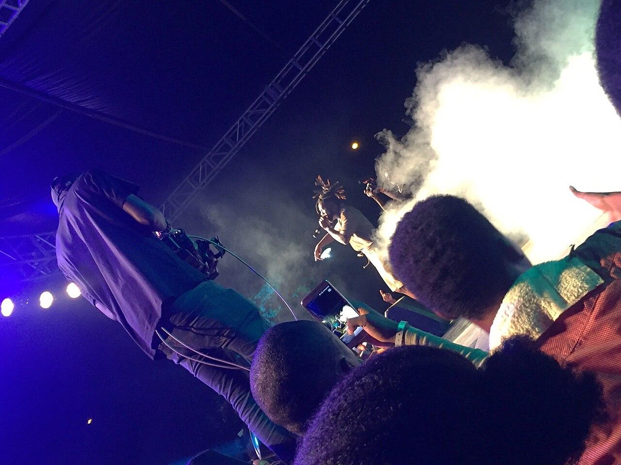 Le chanteur nigérian Burna Boy en concert