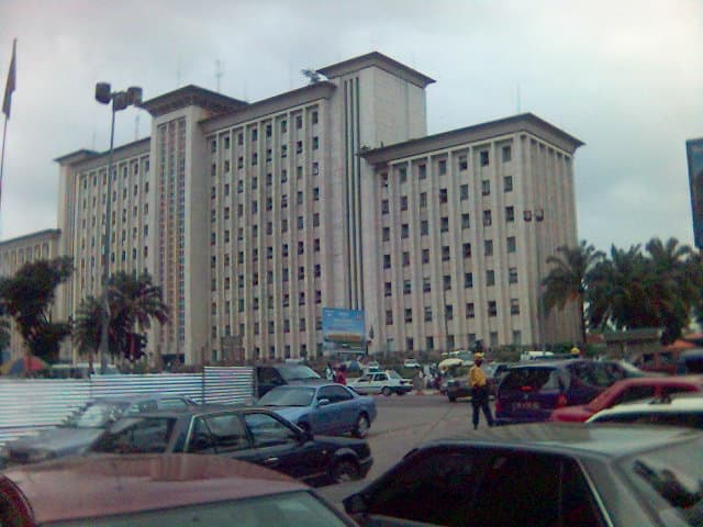 Kinshasa : de faux agents du ministère des Transports accusés d'extorsion sur la route
