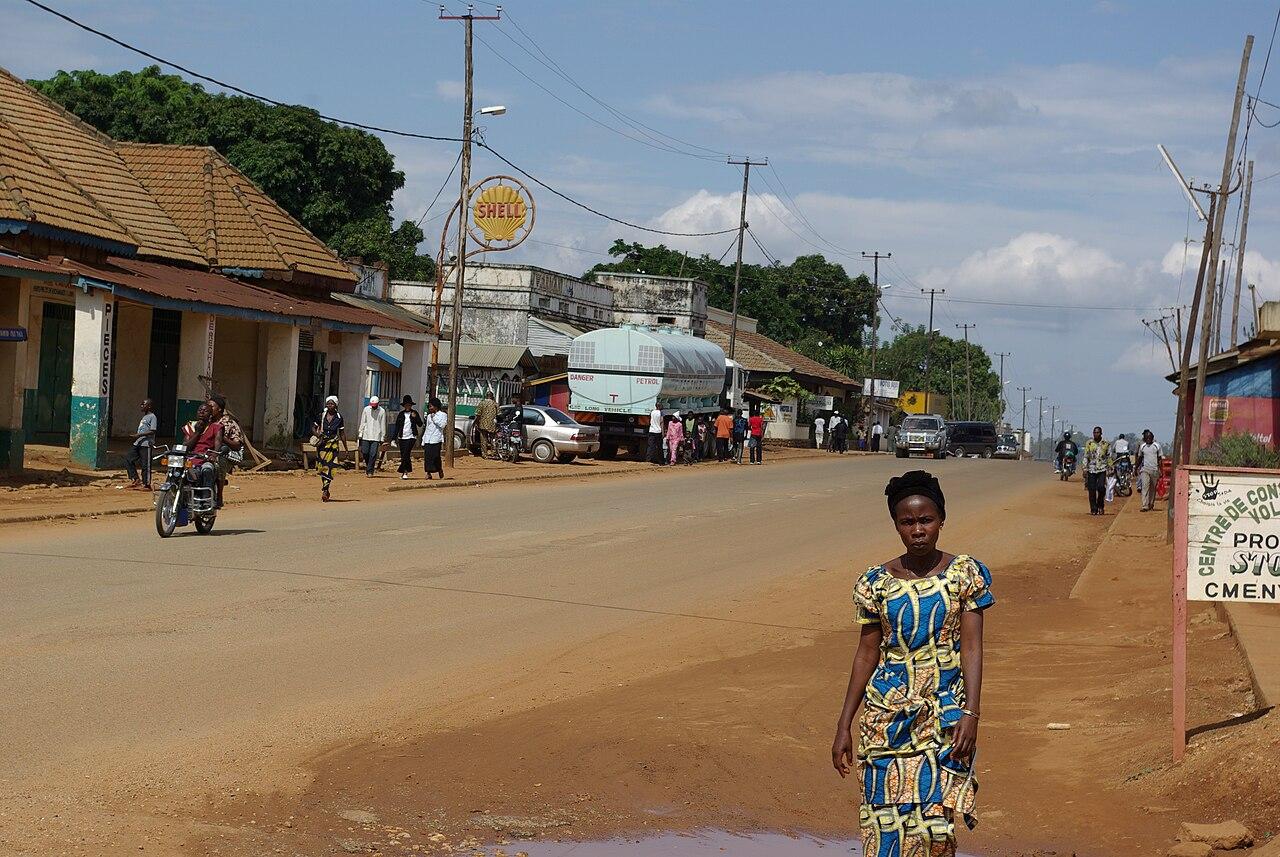 Beni : plus de 500 mètres de la rue Ziaka asphaltés dans le quartier Malepe