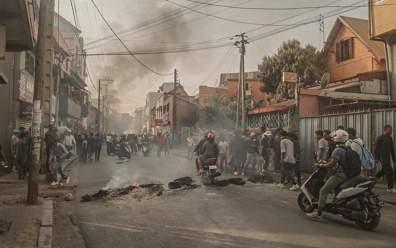 Visa pour l'image: le photojournaliste espagnol Luis Tato primé pour son travail à Madagascar